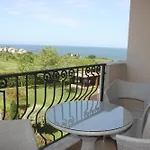 Apartamento Atia *