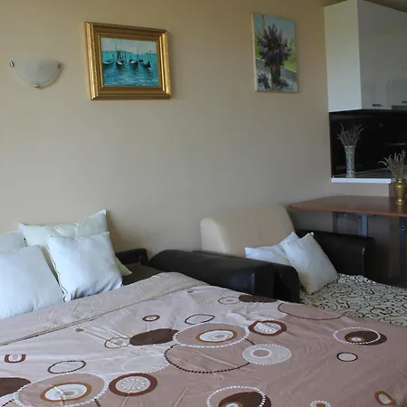 Apartman Atia *