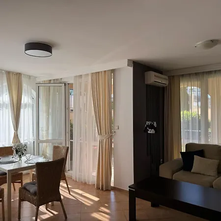 Atia Apartman Csernomorec