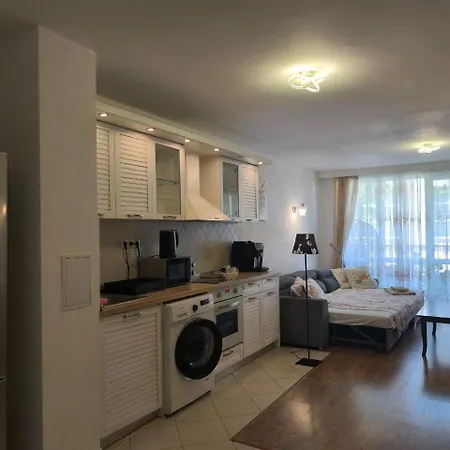 Atia Apartman Csernomorec