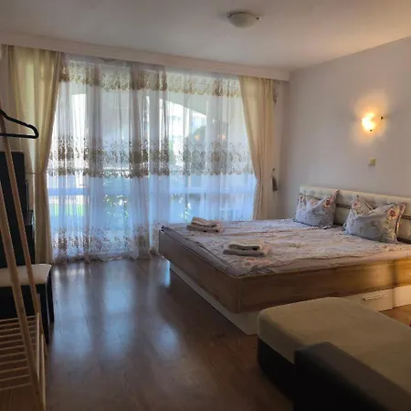 Atia Apartmán Černomorec