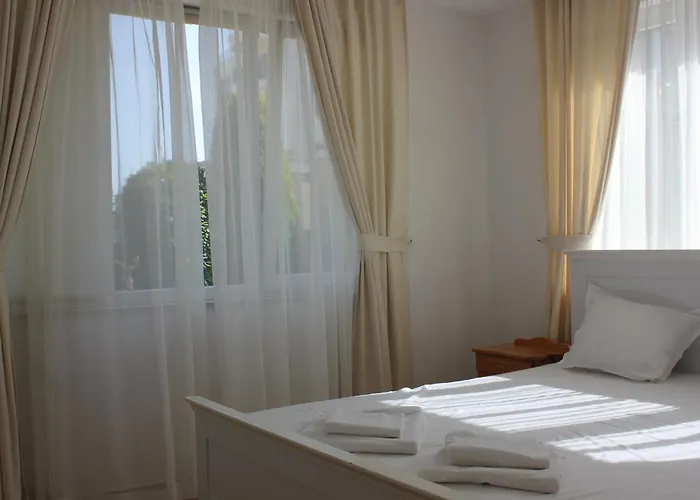 Atia * 切尔诺莫雷茨